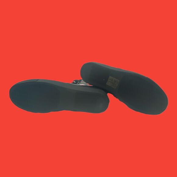 black vegan leather lace up boots glossy flat sole size 7 witchcore - Picture 6 of 8